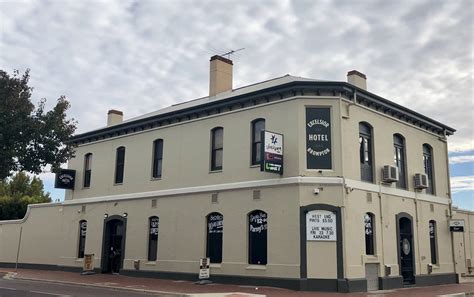 The Excelsior Hotel – In the heart of Brompton.